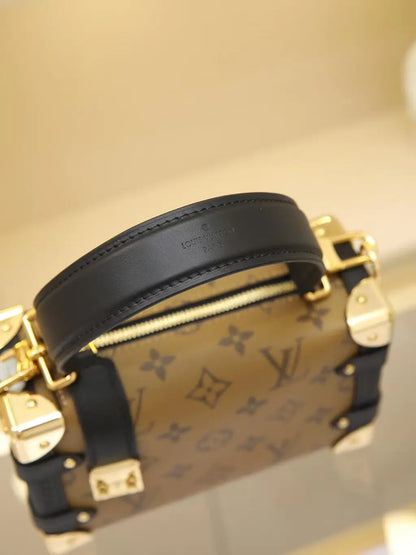 ルイ・ヴィトン サイドトランクGM M47139 (18×12.5×8cm)