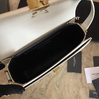 ソルフェリーノ ミドルサッチェル（ラッカー仕上げのエアーズ）