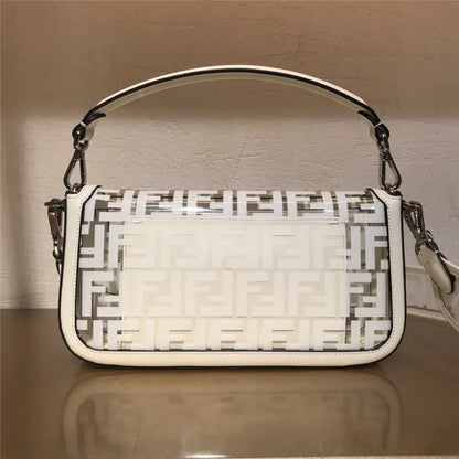 フェンディ バゲット 透明バッグ