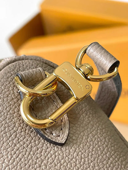 ルイ・ヴィトン M82890 ナノ・スピーディ