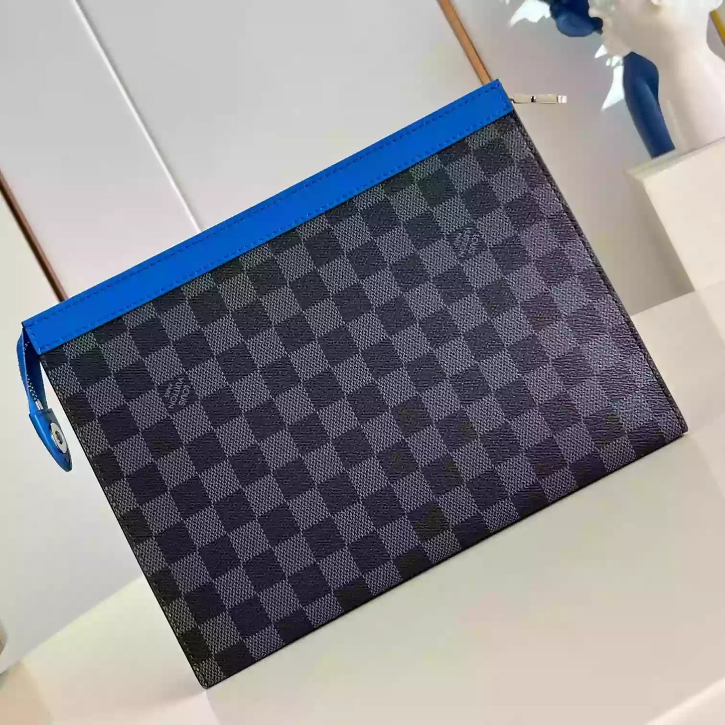 トラベルポーチ MM インディゴブルー ダミエグラファイトキャンバス N00088 – LW407