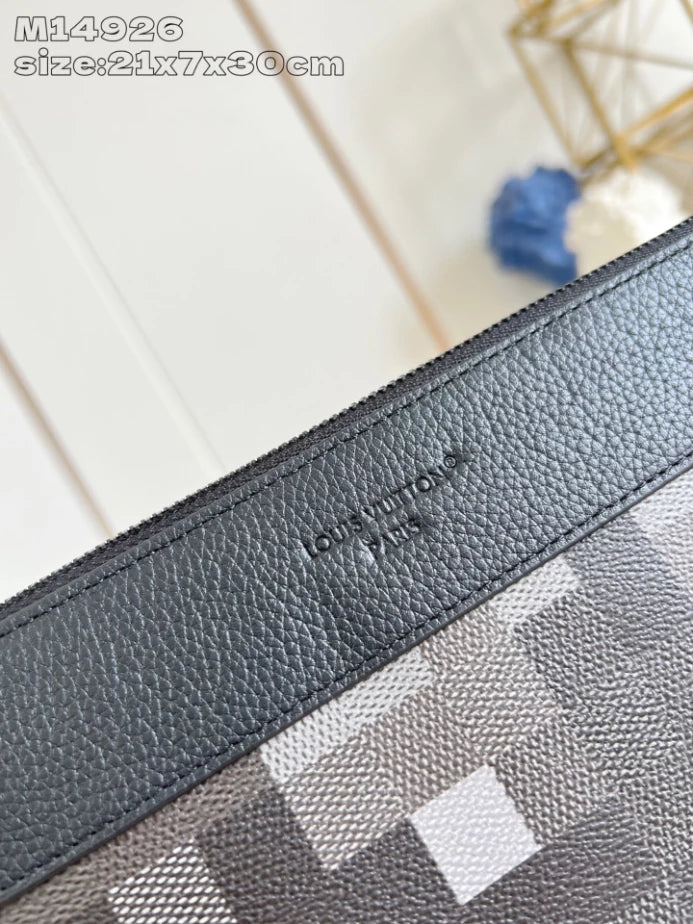 ソフトトラベルポーチ ブラック ダモフラージュ キャンバス ダモフラージュ ブラックコーティングキャンバス – LW382