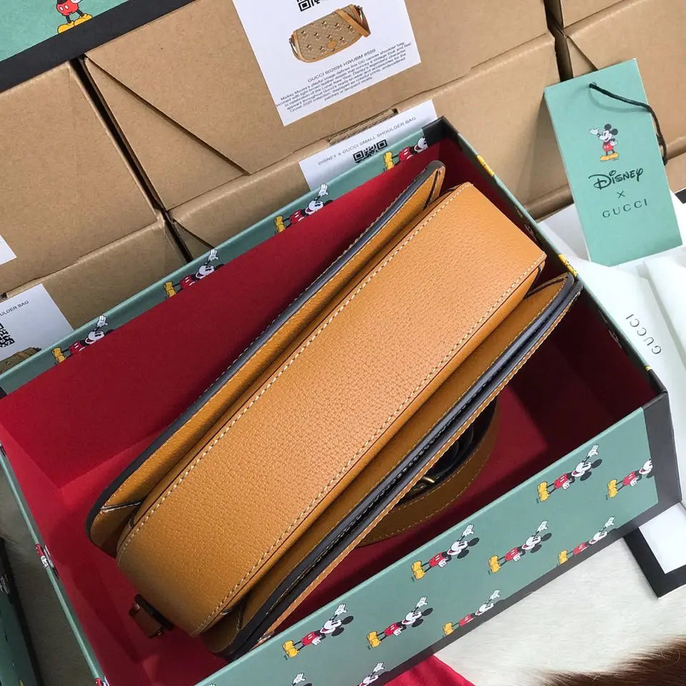 グッチ ホースビット ショルダーバッグ