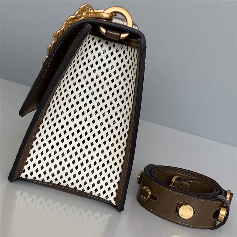 フェンディ カン アイ ストゥ バッグ