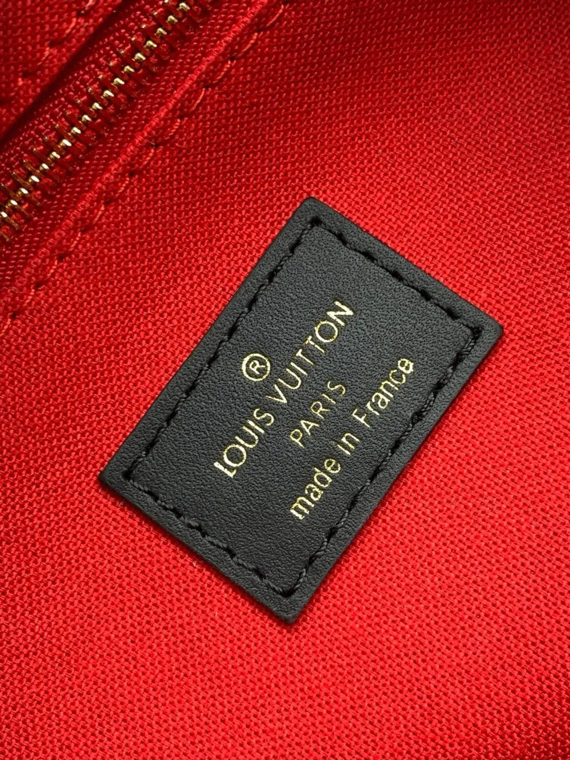 ルイ・ヴィトン オンザゴー PM M46373