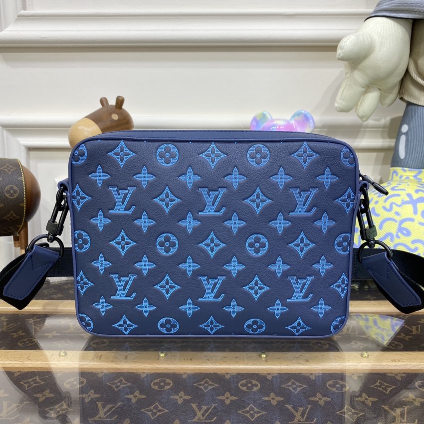LV オンザゴー シルバー ソフト
