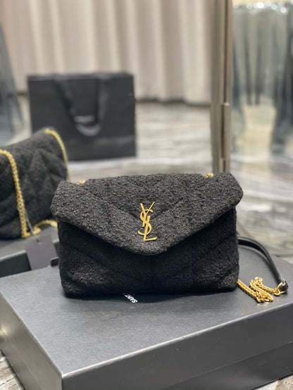 ジャージー素材のパファートイバッグ