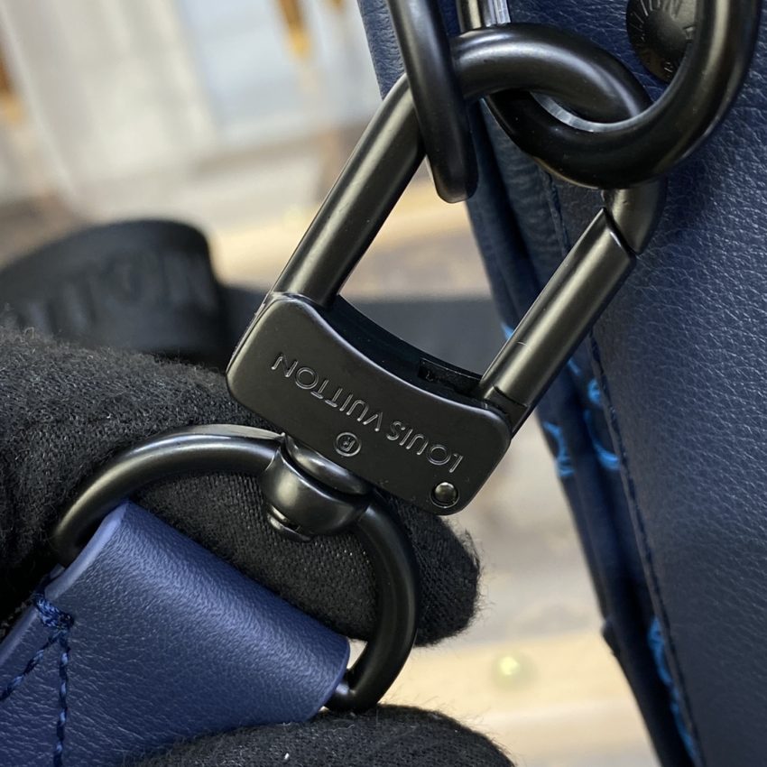 LV オンザゴー シルバー ソフト