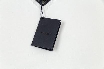 【PRADA公式旗艦店】ご好評に付き再入荷！！