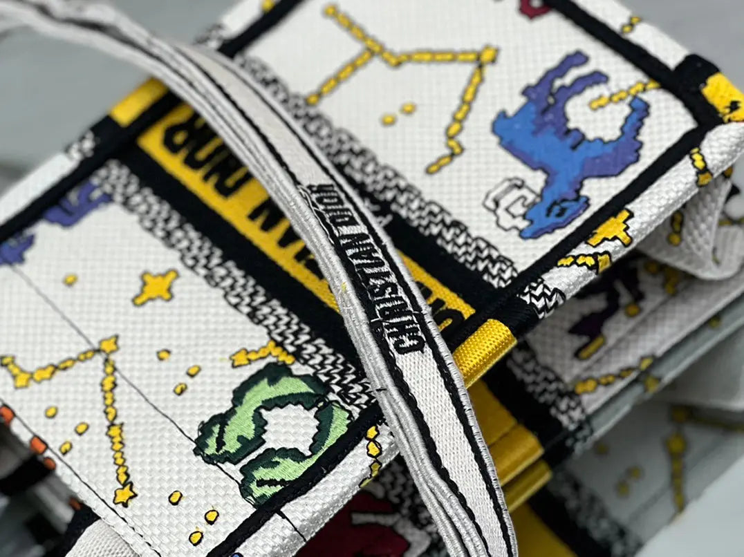 クリスチャン・ディオール ミニブックトート フォンバッグ