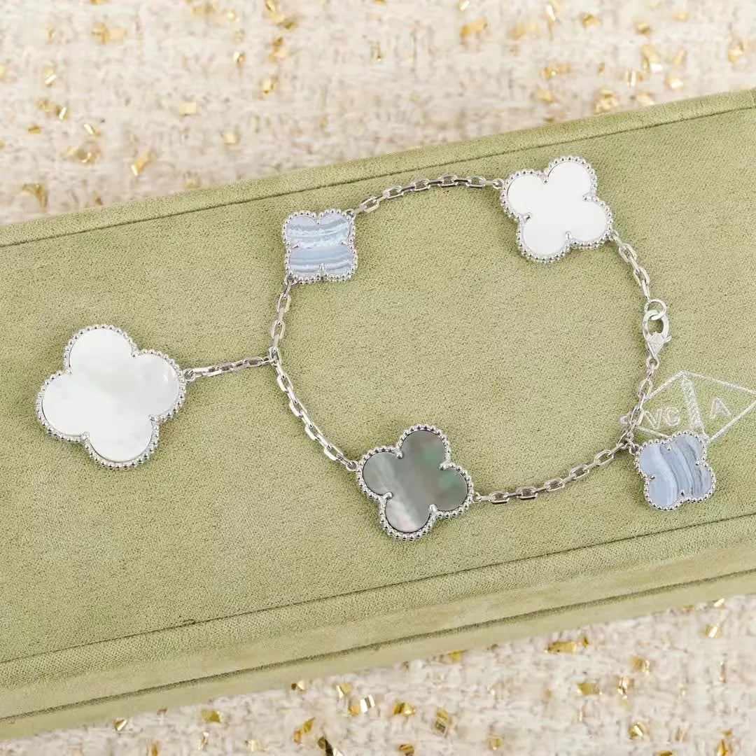 ヴァン クリーフ＆アーペル 四つ葉のクローバー マルチカラー ブレスレット