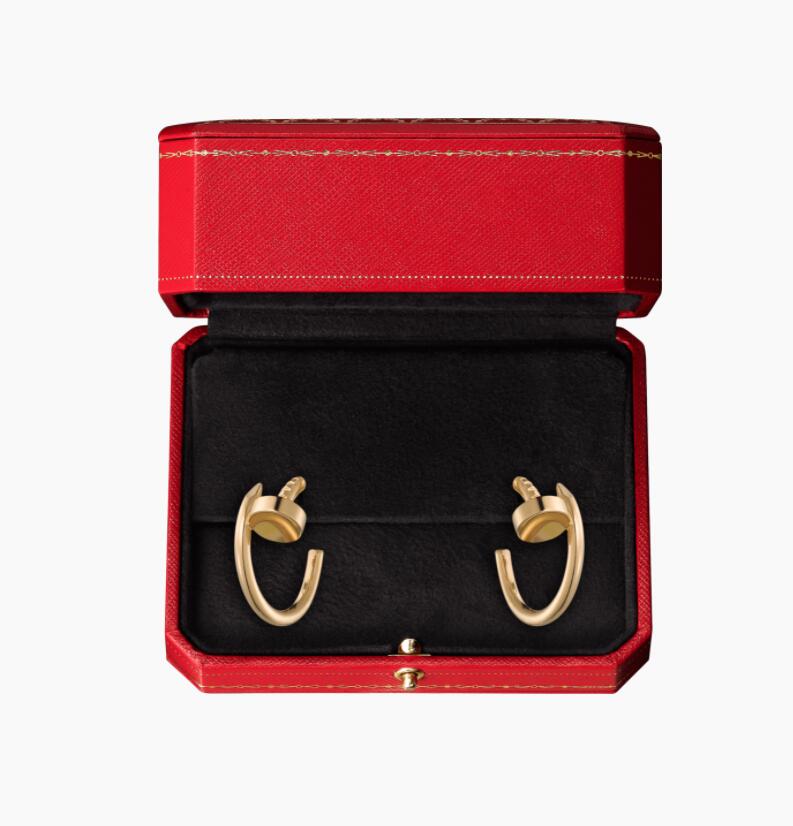 ネイルイヤリング