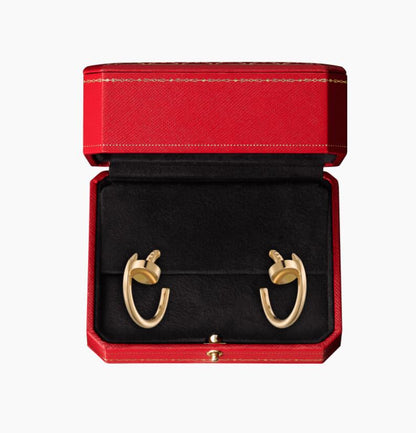 ネイルイヤリング