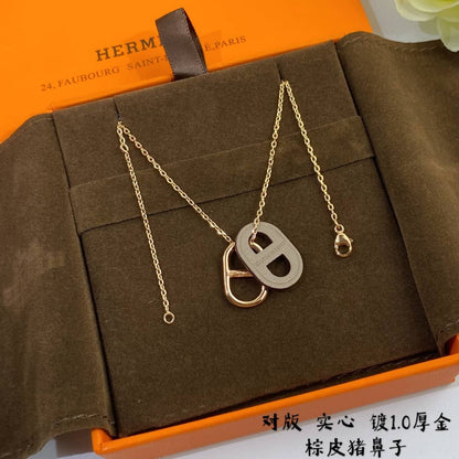 偽エルメスロゴネックレス