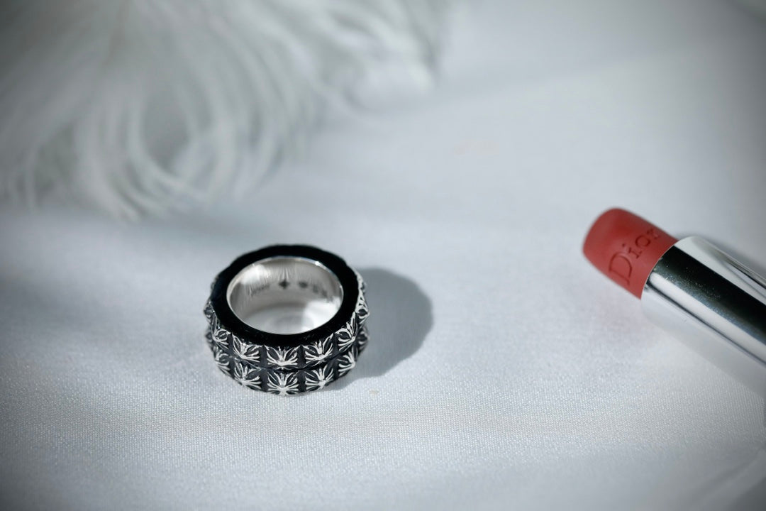 【Chrome Hearts】 男性と女性のためのクロエハートファッションパーソナリティリング