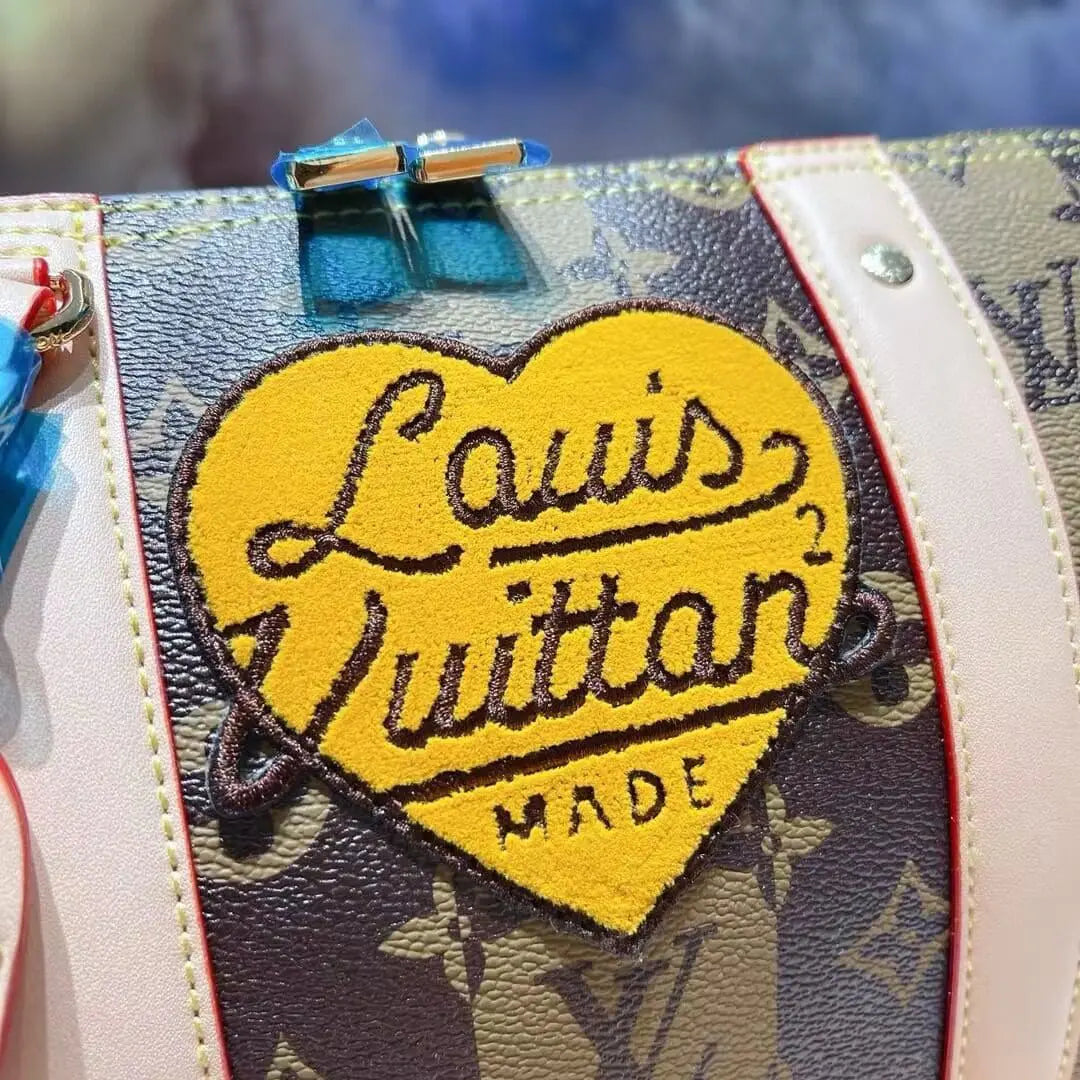 ルイ・ヴィトン シティ キーポル M45963