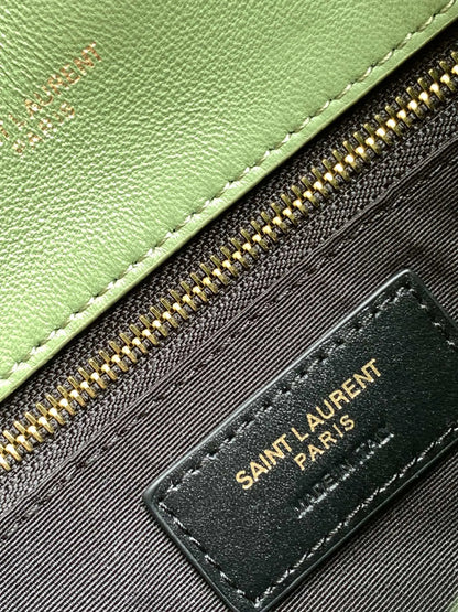 ジャージー素材のパファートイバッグ