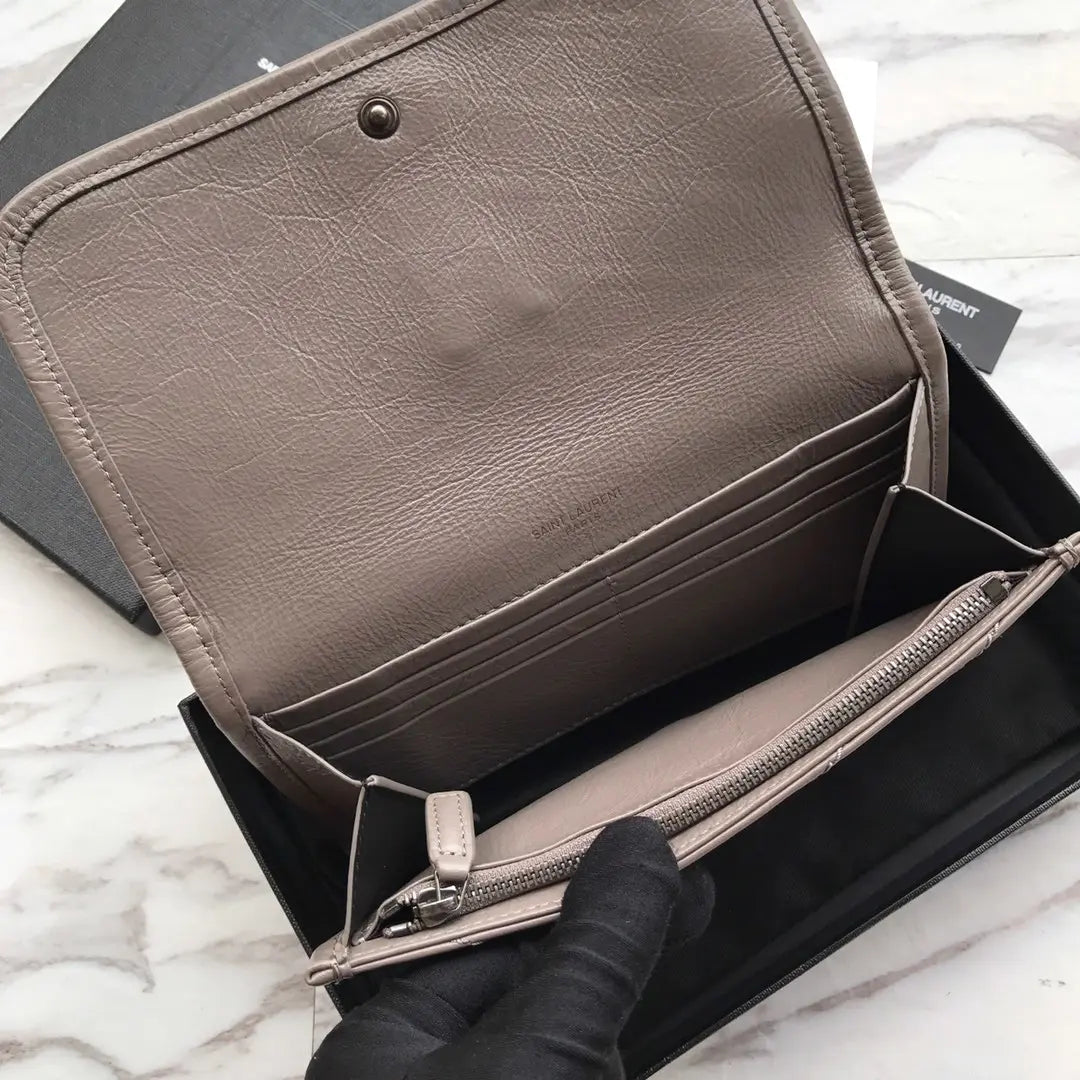 YSL ニキ ウォレット