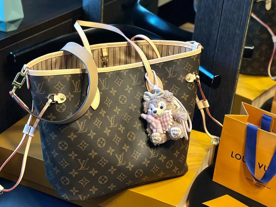 ルイ・ヴィトン M11948 ネヴァーフル バンドリエール インサイドアウト GM