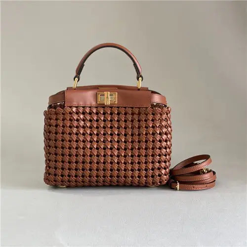 ピーカブー フェンディ レプリカバッグ