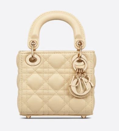 【ディオール国内配送】LADY DIOR マイクロバッグ【最短発送！】ミニバッグ-BUYMA