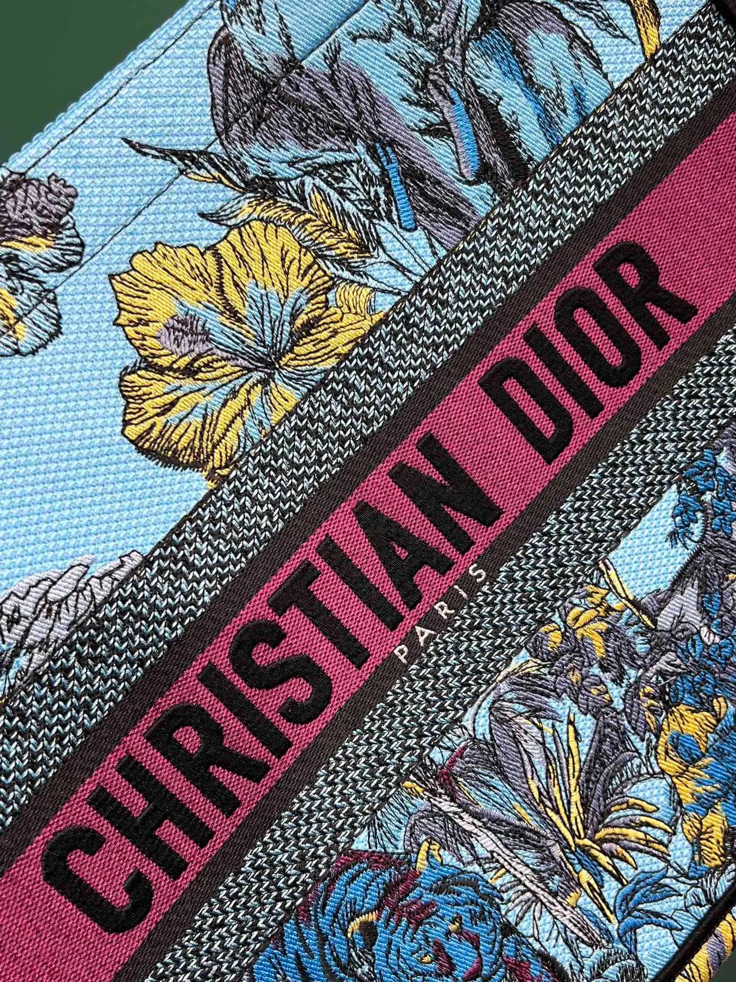 クリスチャン・ディオール ブックトートバッグ