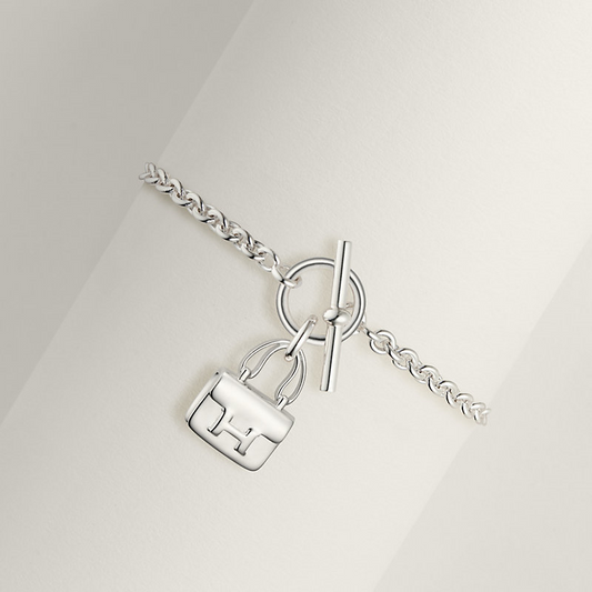 エルメス アミュレット コンスタント ブレスレットの新着