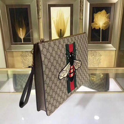Gucci（グッチ）クラッチバッグ 35.5x25x4cm