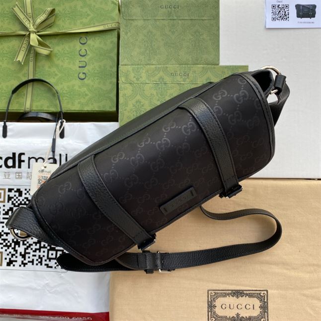 グッチ GGグッチシマ ブラックナイロン メッセンジャーバッグ – BG049