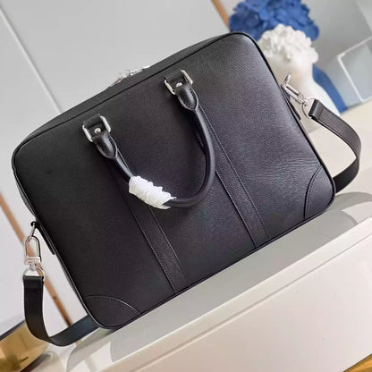 ポルトドキュメント ボヤージュ PM ブリーフケース タイガレザー M30925 – LW329