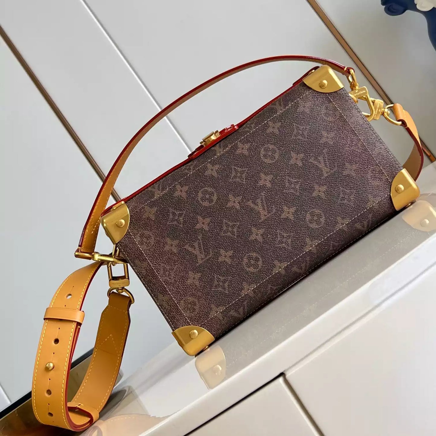 ソウルトランク イーストウエスト モノグラム ダストキャンバス M11536 – LW440