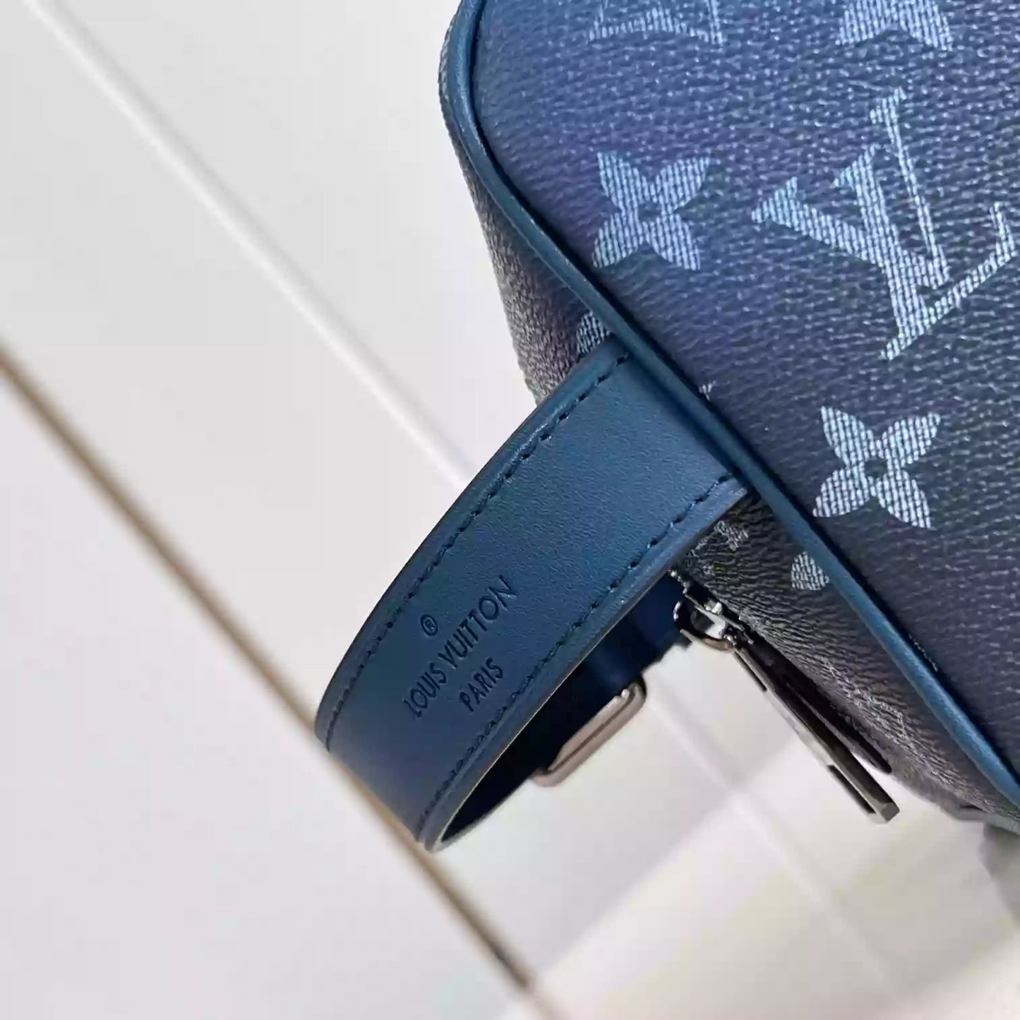 ロッカードップキット ブルーモノグラム ディケイド M11559 – LW398