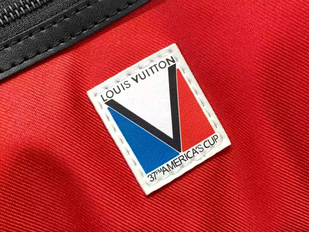 LV キーポル バンドリエール 50 レッドブルー ダミエ フラッグ コーティングキャンバス – LW179