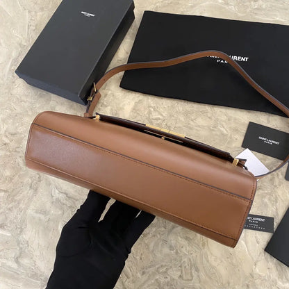 マンハッタン ミディアム ショッピングバッグ（箱入り）サンローラン レザー