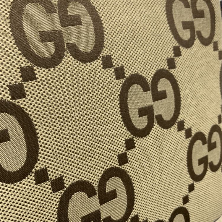 グッチ ジャンボ GG メッセンジャーバッグ – BG026