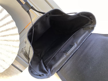 ルイ・ヴィトン バックパック トリオ モノグラム エクリプス キャンバス – LVB006