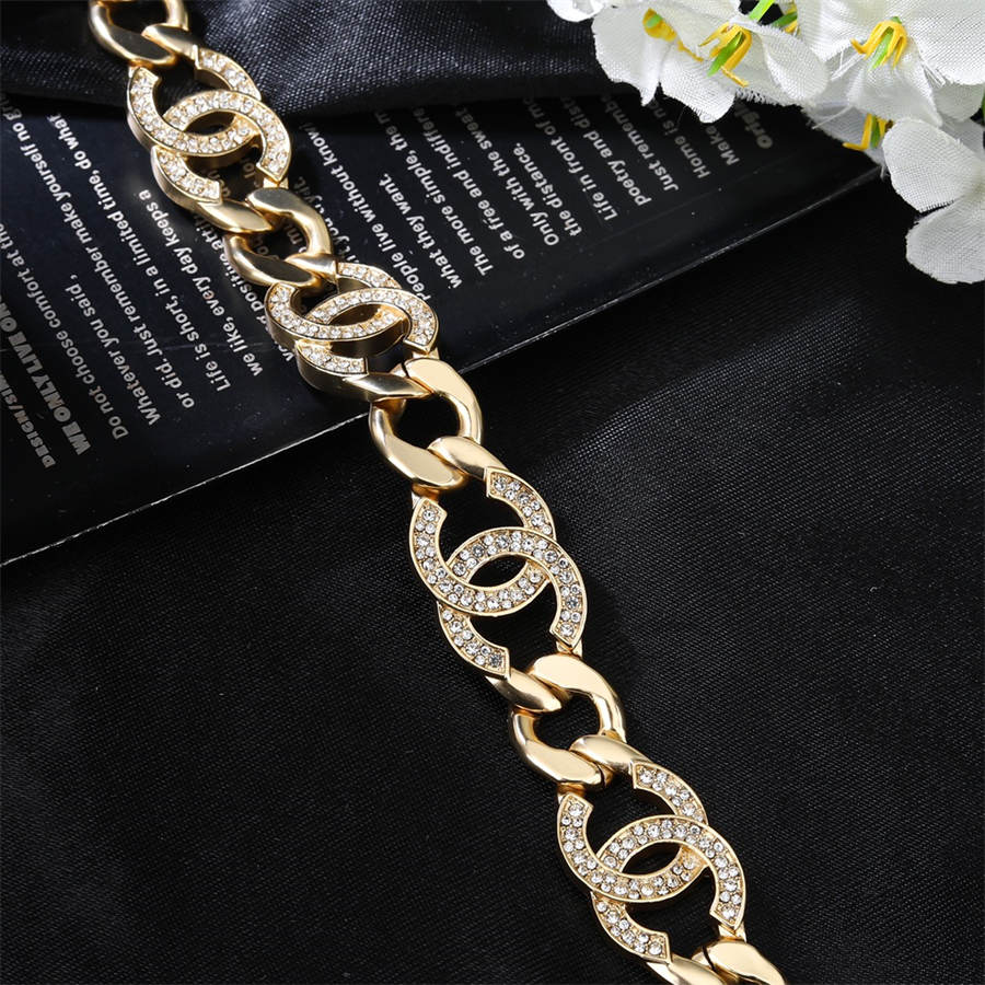 シャネル ミディアム ヴィンテージ ダブルC クラスプ チェーン