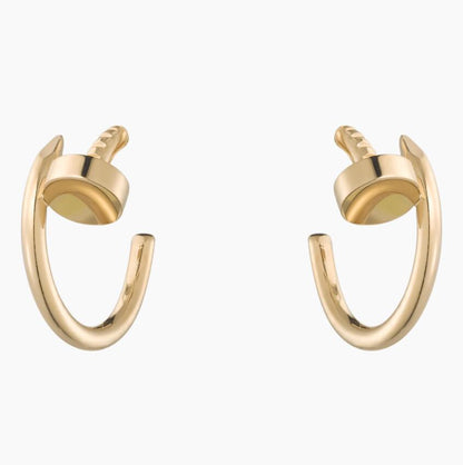 ネイルイヤリング