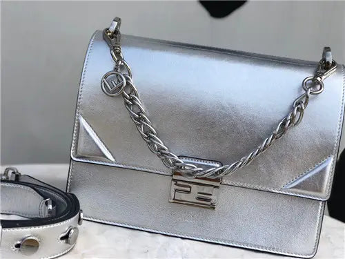 フェンディ カンユーバッグ セール