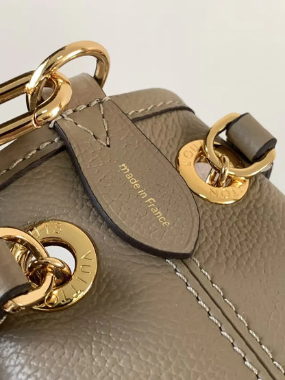 LV バンドル バイカラー モノグラム アンプラント レザー - レディース - ハンドバッグ