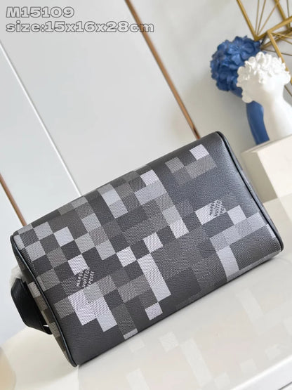 ダイビングキット ブラック レディフラッグ キャンバス M15109 – LW386