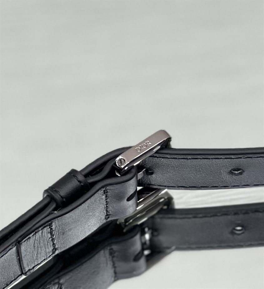 ディオール ミニ ギャロップ バッグ ストラップ付き – DIO040