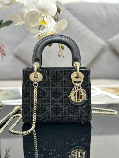 クリスチャン・ディオール ミニ レディ ディオール バッグ