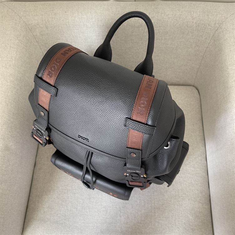 ディオール ヒット・ザ・ロード カクタス ジャック ブラック – DIO025