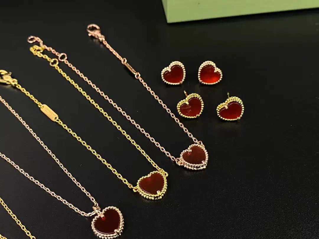 ヴァン クリーフ＆アーペルのカーネリアン ブレスレット/イヤリング