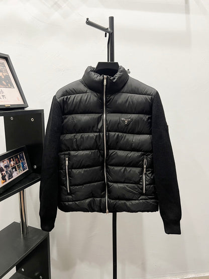 【PRADA旗艦店】ダウンジャケット、ご好評に付き再入荷！
