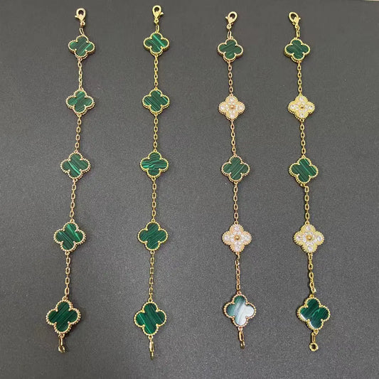 ヴァン クリーフ＆アーペルの四つ葉のクローバー マラカイト ブレスレット