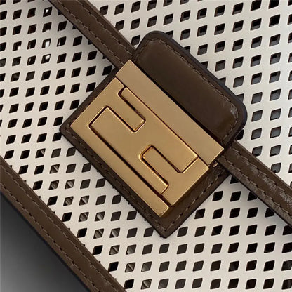 フェンディ カン アイ ストゥ バッグ