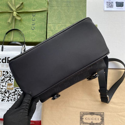 グッチ GGグッチシマ ブラックナイロン メッセンジャーバッグ – BG049