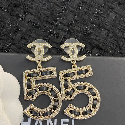 シャネル No.5 レザー ピアス チェーン イヤリング